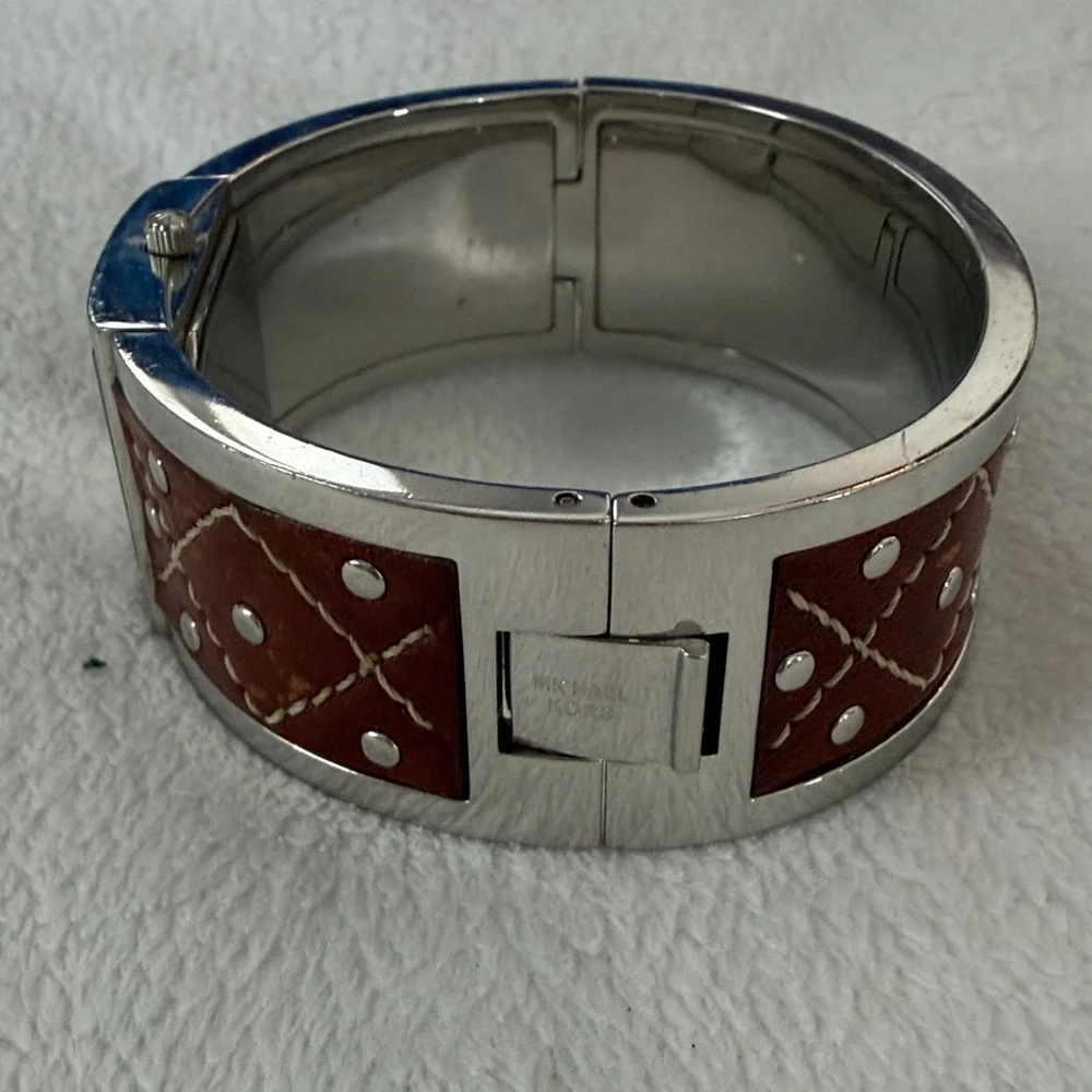 Michael Kors Silver and Brown Leather Watch - Picture 5 of 8